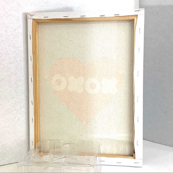 XOXO Red Heart Original Acrylic Painting by Lua - Picture 3 of 5